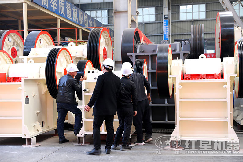 客戶直接來廠檢測設備，表示對我們的服務滿意